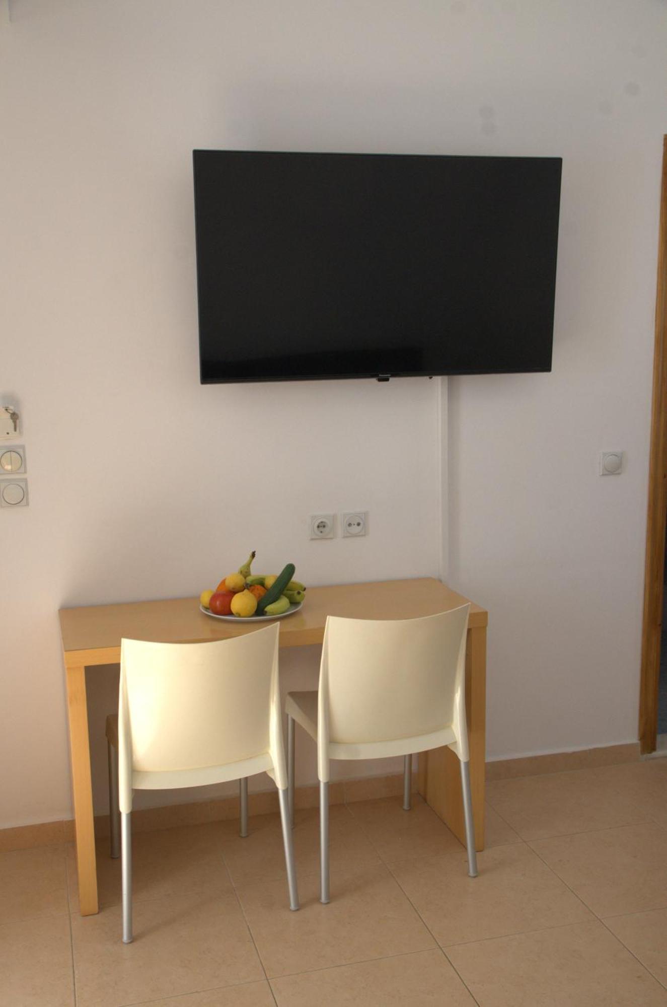Corafili Holiday Suites Kiotari Exteriör bild